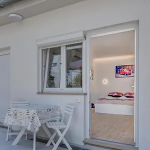  Apartment Light In Croatia
