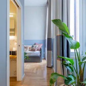 https://suites-romae-rex.it-romehotels.com