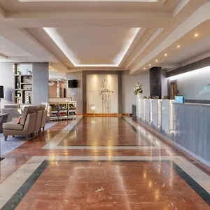 4* فندق هيلتون جاردن إن كاستوم هاوس